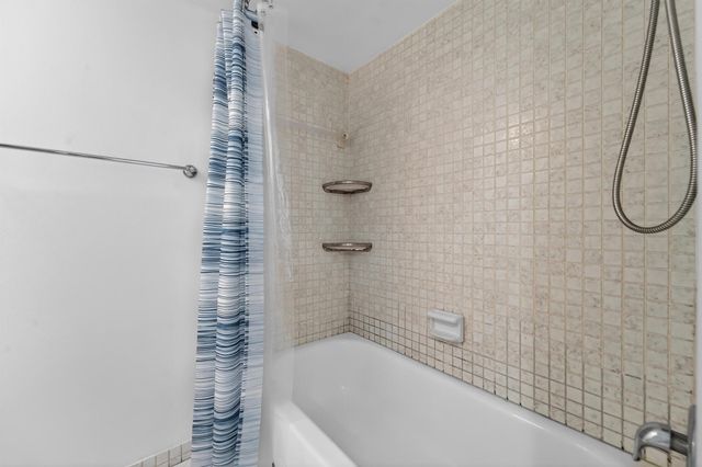 3310 Meridian Way S A, Palm Beach Gardens, FL 33410