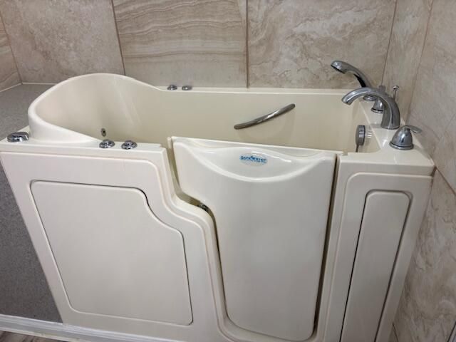 1301 Rio Rancho Drive SE APT B, Rio Rancho, NM 87124