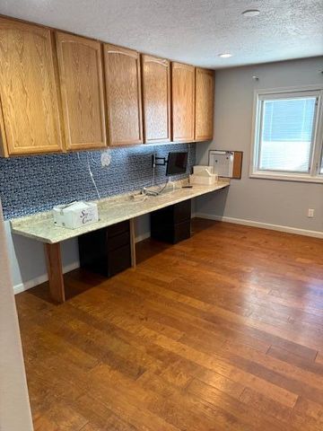 1301 Rio Rancho Drive SE APT B, Rio Rancho, NM 87124