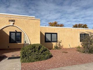 1301 Rio Rancho Drive SE APT B, Rio Rancho, NM 87124