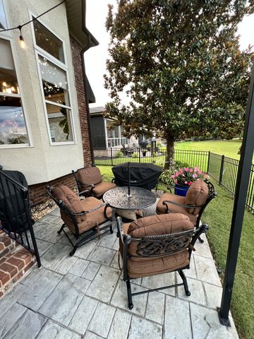 1124 Fairvue Village Ln, Gallatin, TN 37066