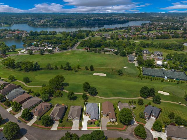 1124 Fairvue Village Ln, Gallatin, TN 37066