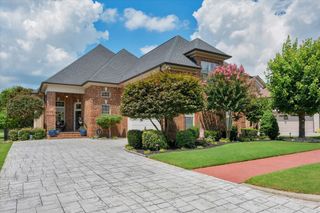 1124 Fairvue Village Ln, Gallatin, TN 37066