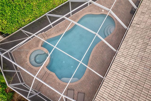 3706 Vista Way, Weston, FL 33331