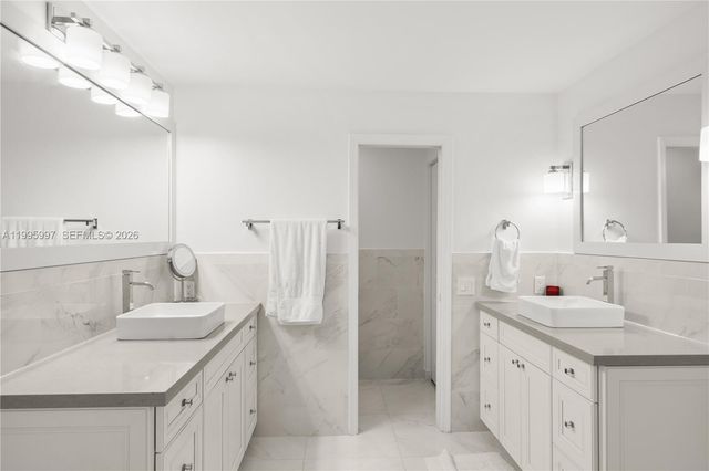 3706 Vista Way, Weston, FL 33331