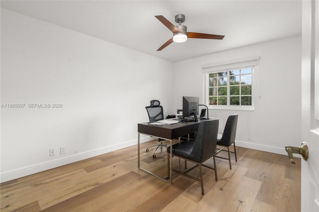 3706 Vista Way, Weston, FL 33331