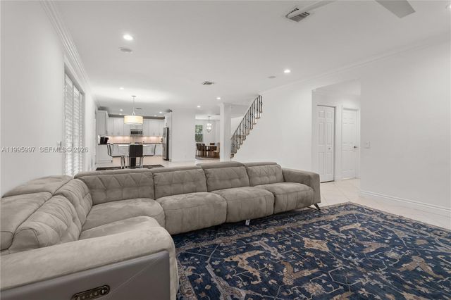 3706 Vista Way, Weston, FL 33331