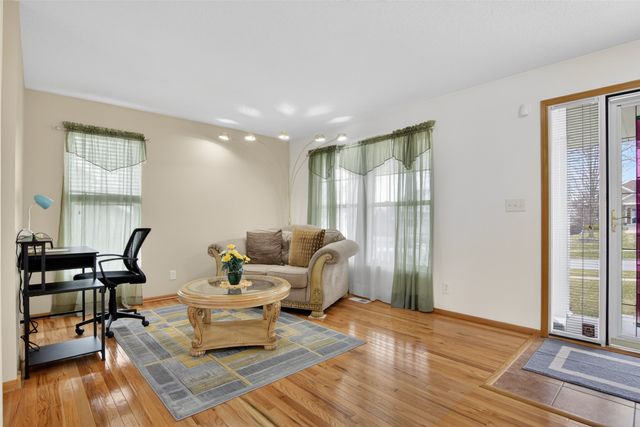 4545 Zilker Drive, Pleasant Hill, IA 50327