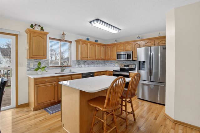 4545 Zilker Drive, Pleasant Hill, IA 50327