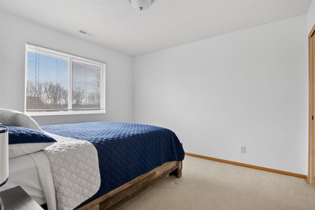 4545 Zilker Drive, Pleasant Hill, IA 50327