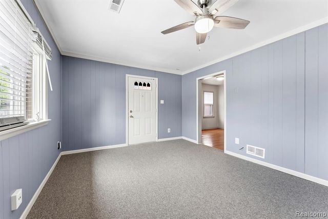 9636 Quandt Avenue, Allen Park, MI 48101