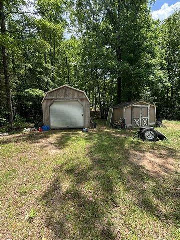1757 Jackson Lake Road, Mansfield, GA 30055