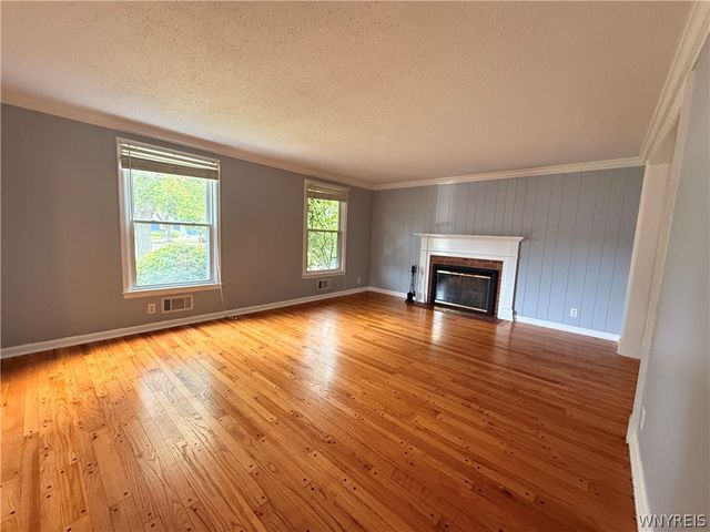 23 Millbrook Court, Amherst, NY 14221