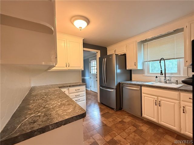 23 Millbrook Court, Amherst, NY 14221