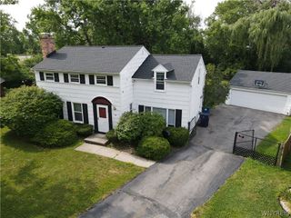 23 Millbrook Court, Amherst, NY 14221