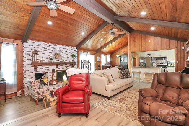 160 Quail Hollow Drive, Kings Mountain, NC 28086