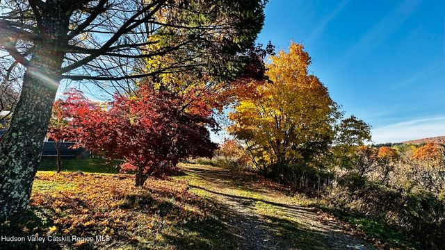 223 Plattekill Road, Marlboro, NY 12542