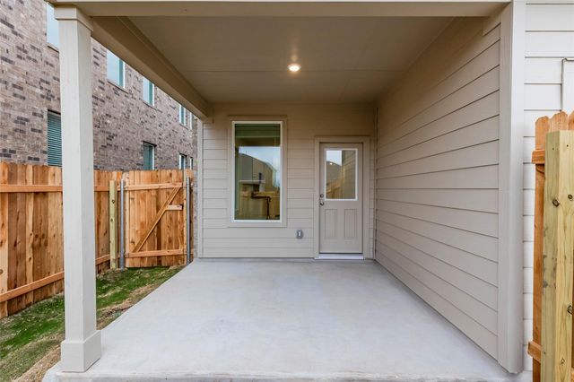18010 Cedar Waxwing WAY 13, Pflugerville, TX 78660