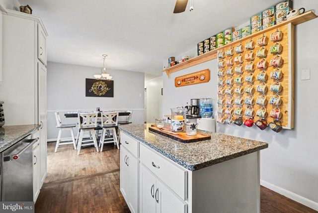 6406 CANNON DR, Mechanicsburg, PA 17050