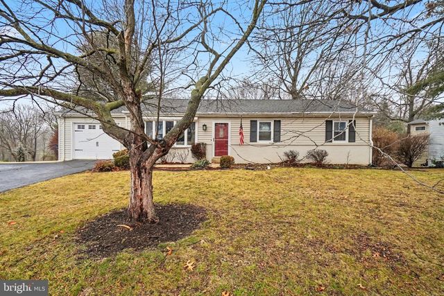 6406 CANNON DR, Mechanicsburg, PA 17050