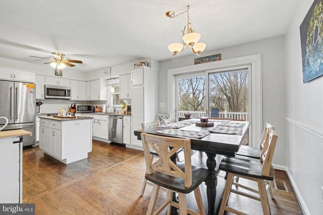 6406 CANNON DR, Mechanicsburg, PA 17050