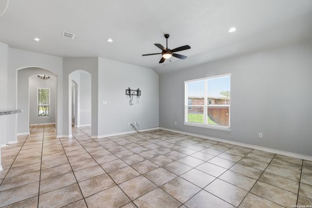 9803 BRICEWOOD CV, San Antonio, TX 78254