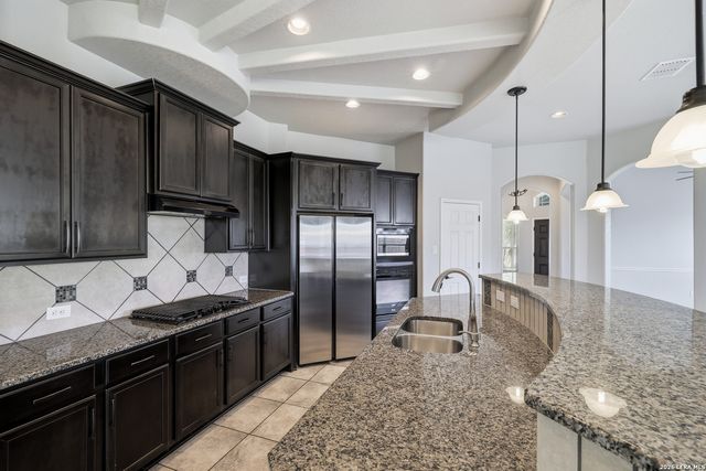 9803 BRICEWOOD CV, San Antonio, TX 78254