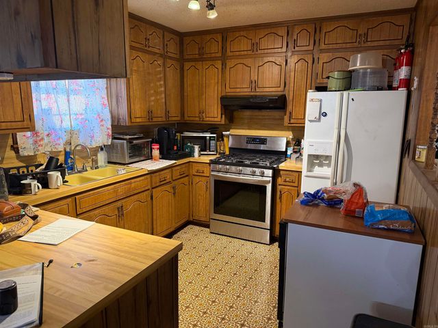 188 W Side Road, Judsonia, AR 72081