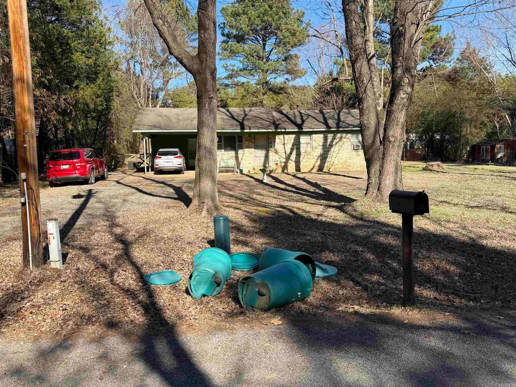 188 W Side Road, Judsonia, AR 72081