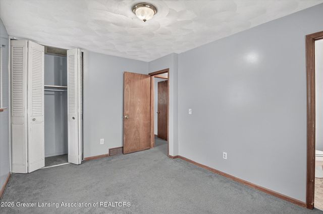 6312 Lerner Way, Lansing, MI 48911