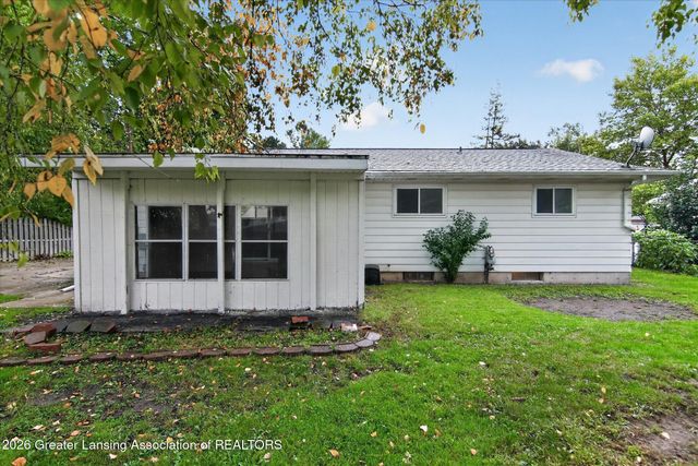 6312 Lerner Way, Lansing, MI 48911