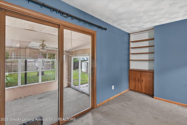 6312 Lerner Way, Lansing, MI 48911
