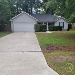 146 Hope Creek Drive, Richmond Hill, GA 31324