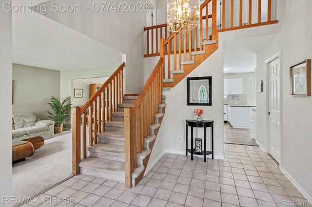 25723 Sullivan Lane, Novi, MI 48375