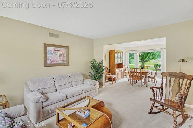 25723 Sullivan Lane, Novi, MI 48375