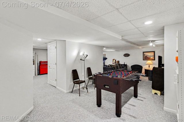 25723 Sullivan Lane, Novi, MI 48375