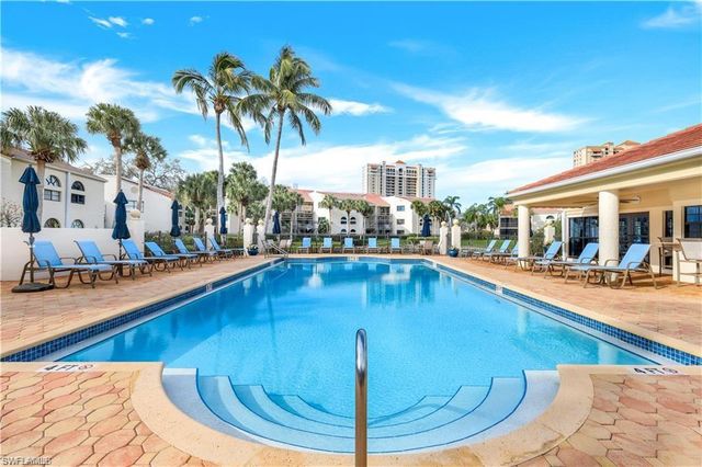 6555 Valen WAY G201, Naples, FL 34108