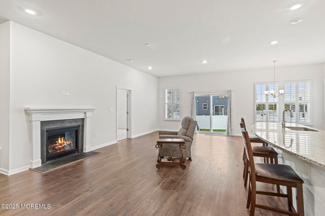 163 Bradshaw Drive, Manahawkin, NJ 08050