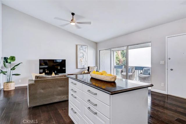 826 Camino Real 202, Redondo Beach, CA 90277