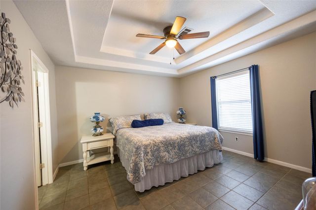 10626 Royal Cavins Drive, Conroe, TX 77303