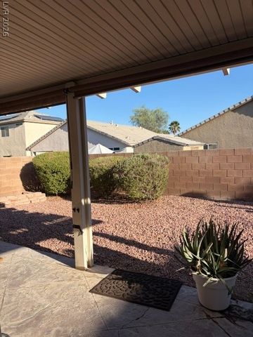 4909 Royal Lake Avenue, Las Vegas, NV 89131