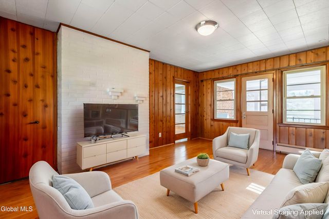 1258 Hawthorn Road, Niskayuna, NY 12309