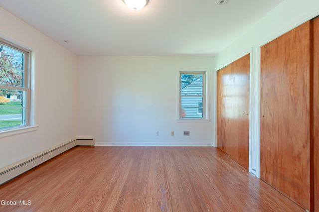 1258 Hawthorn Road, Niskayuna, NY 12309