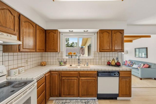 1317 Funston Avenue, Pacific Grove, CA 93950