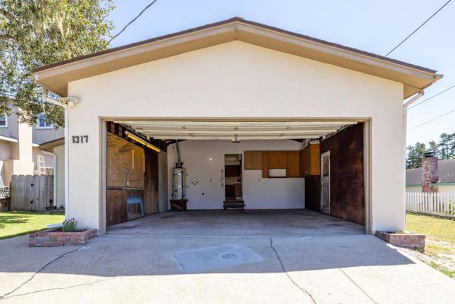 1317 Funston Avenue, Pacific Grove, CA 93950
