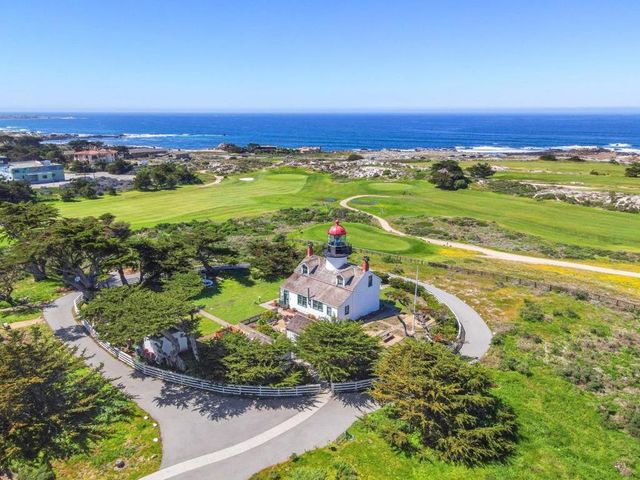 1317 Funston Avenue, Pacific Grove, CA 93950