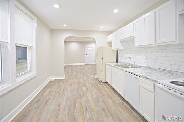 6222 Carlsbad Avenue, St Louis, MO 63116