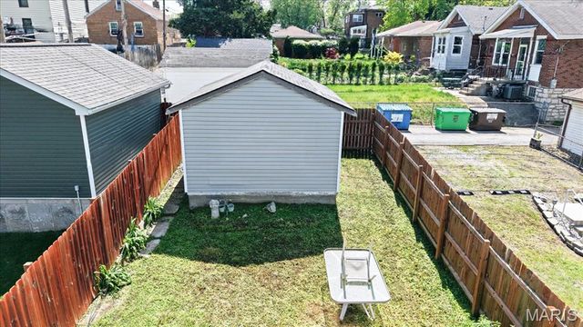 6222 Carlsbad Avenue, St Louis, MO 63116
