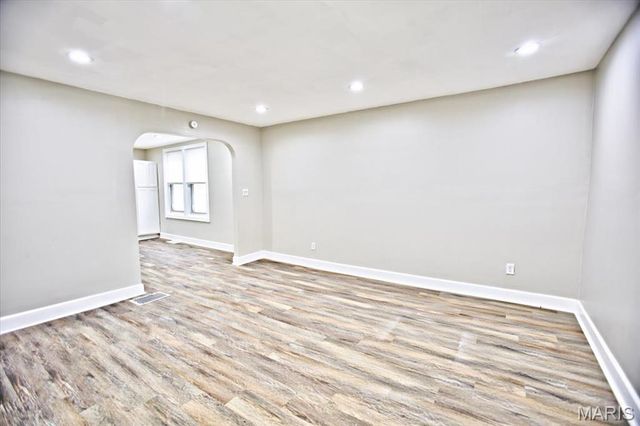 6222 Carlsbad Avenue, St Louis, MO 63116