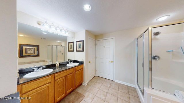 2230 Beach Drive, 705, Gulfport, MS 39507